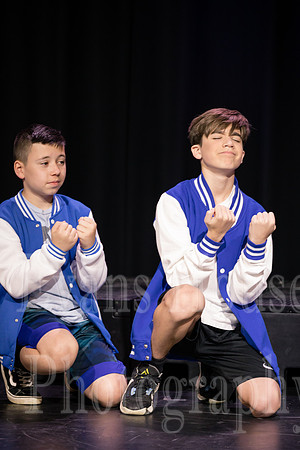 13 musical-80