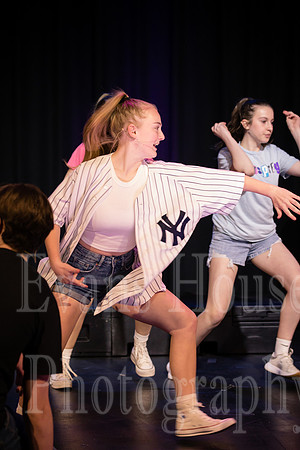 13 musical-17