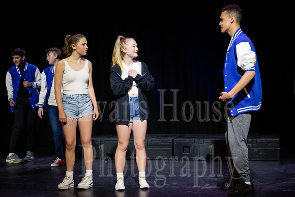 13 musical-71