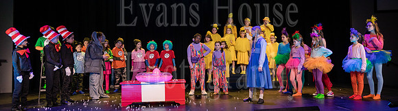 suessical-111